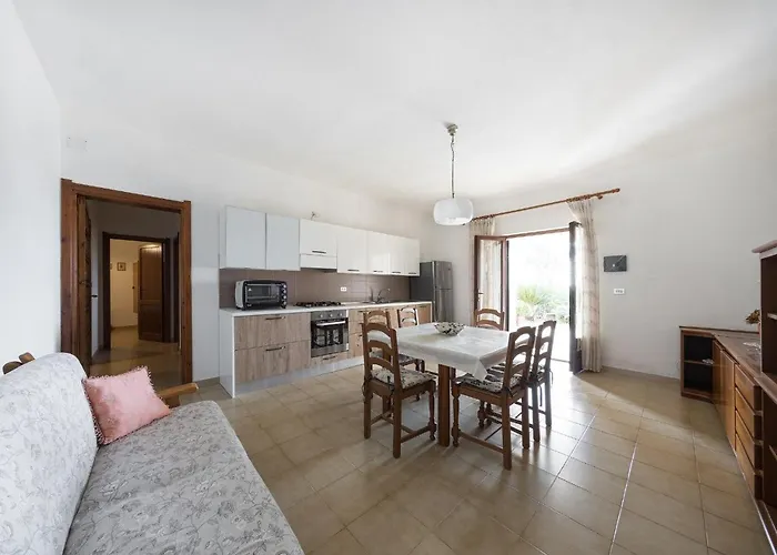 Casa Delle Ginestre 2 דירה *
